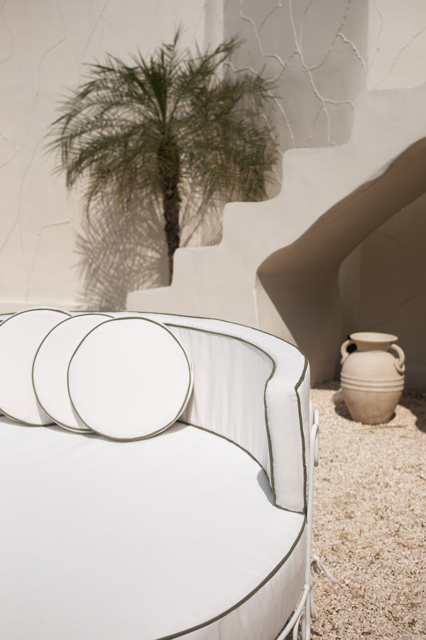 Wavy Circular Lounger | PRE-ORDER SEPTEMBER ARRIVAL