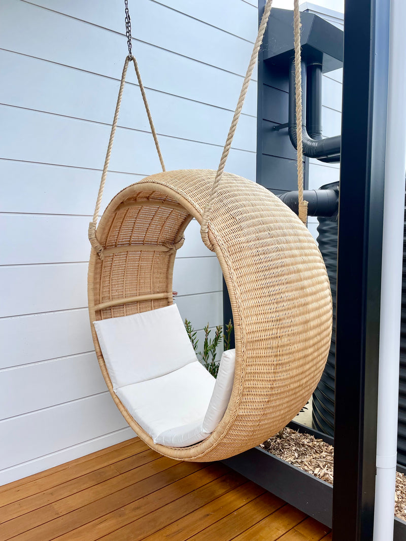 Circular Love Hanging Chair Natural