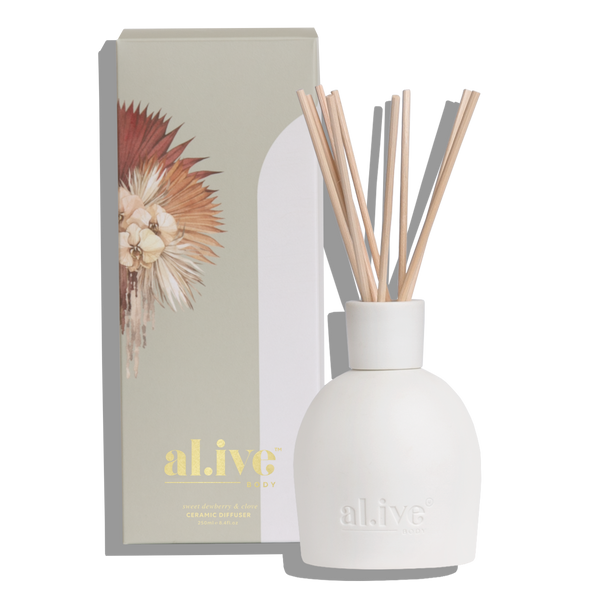 al.ive body | sweet dewberry & clove diffuser