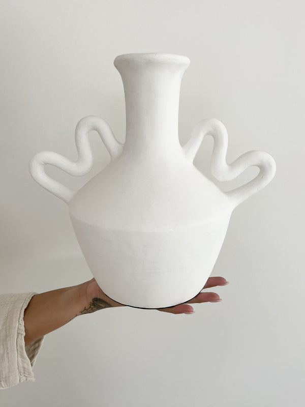 Wave Handle Vase | White