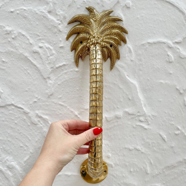 GOLD/BRASS PALM DOOR HANDLE | LARGE