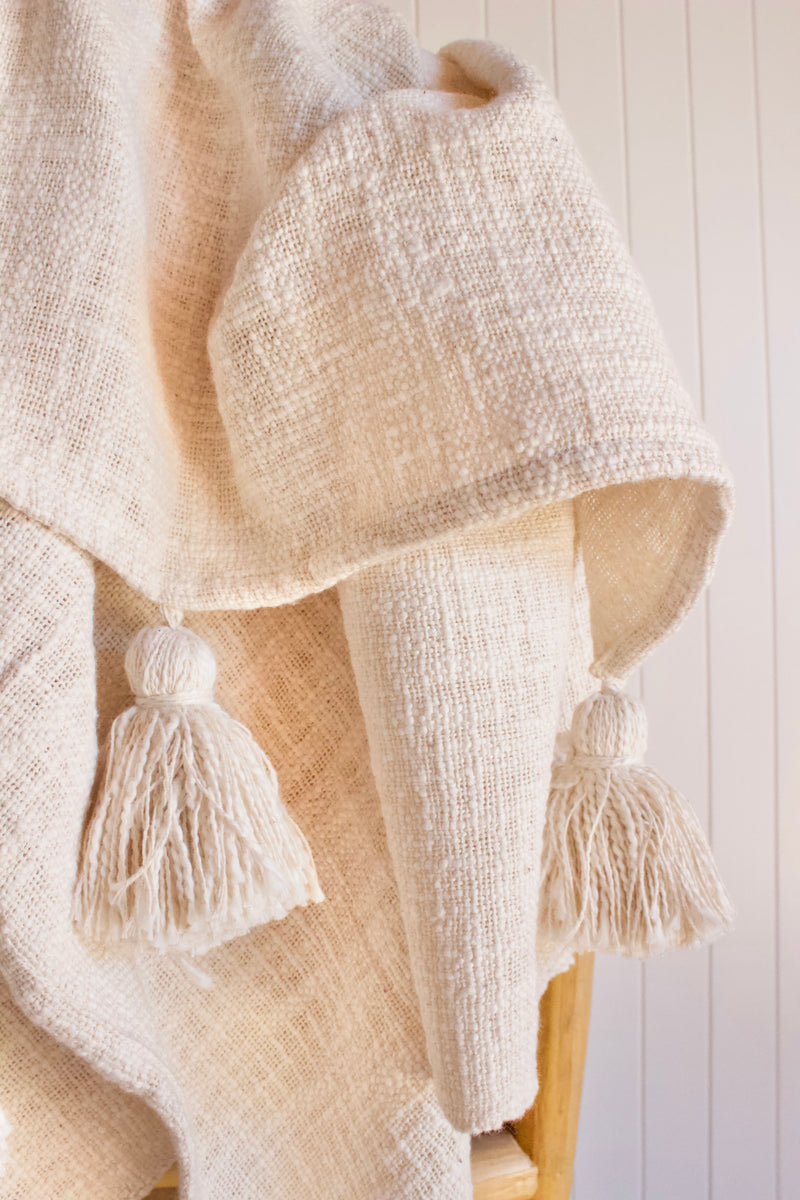 Natural tassel throw sale