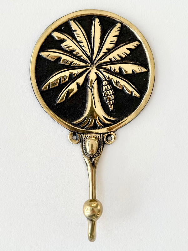 GOLD/BRASS  WALL HOOK CIRCULAR BLACK PALMS